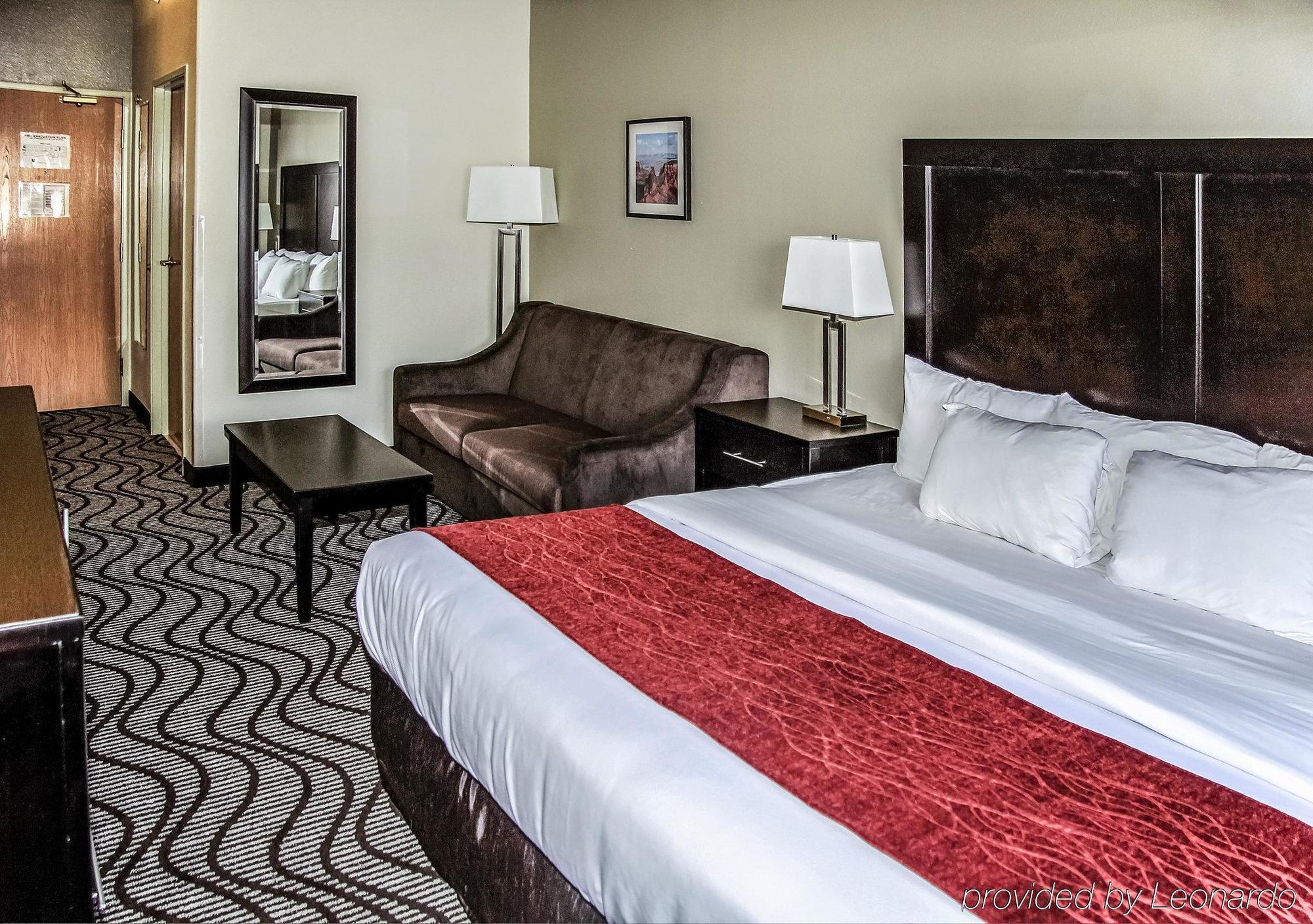 Comfort Inn & Suites Фрута Экстерьер фото