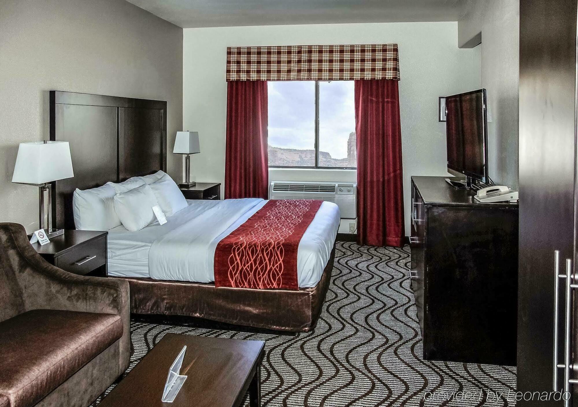 Comfort Inn & Suites Фрута Экстерьер фото