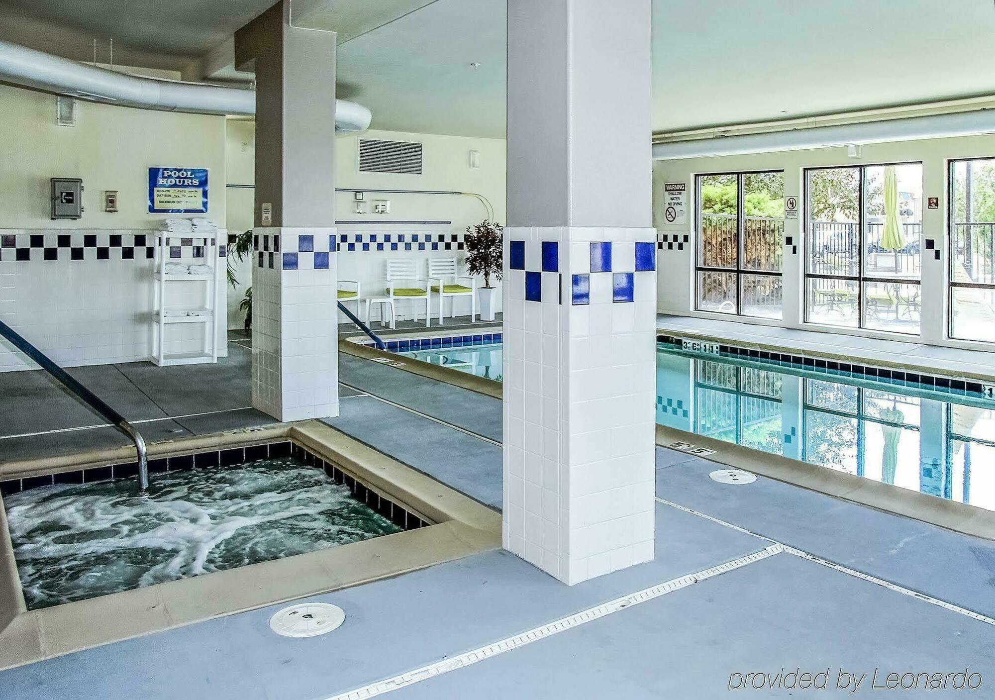 Comfort Inn & Suites Фрута Экстерьер фото